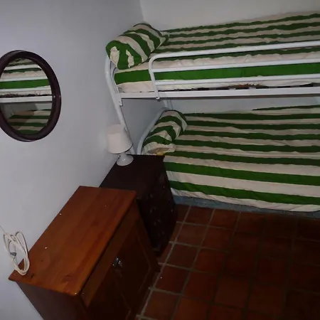 Caravel Beach House Apartment *